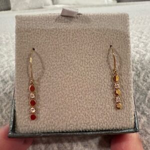 Bony Levy 18kt Yellow Gold & G/VS Diamond Linear Drop Earrings,$700, NEW IN BOX